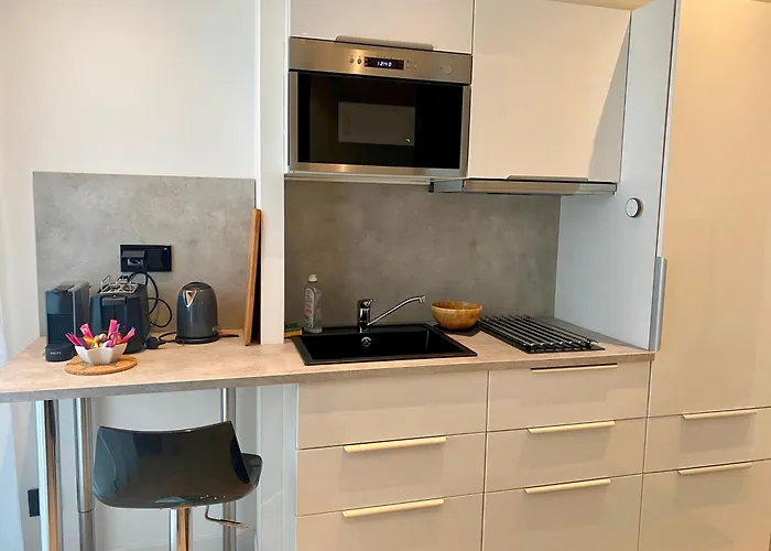 B7 175blo-paris Convention Apartment